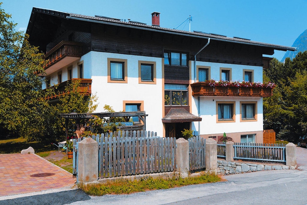 Appartement in Oberdrauburg met balkon