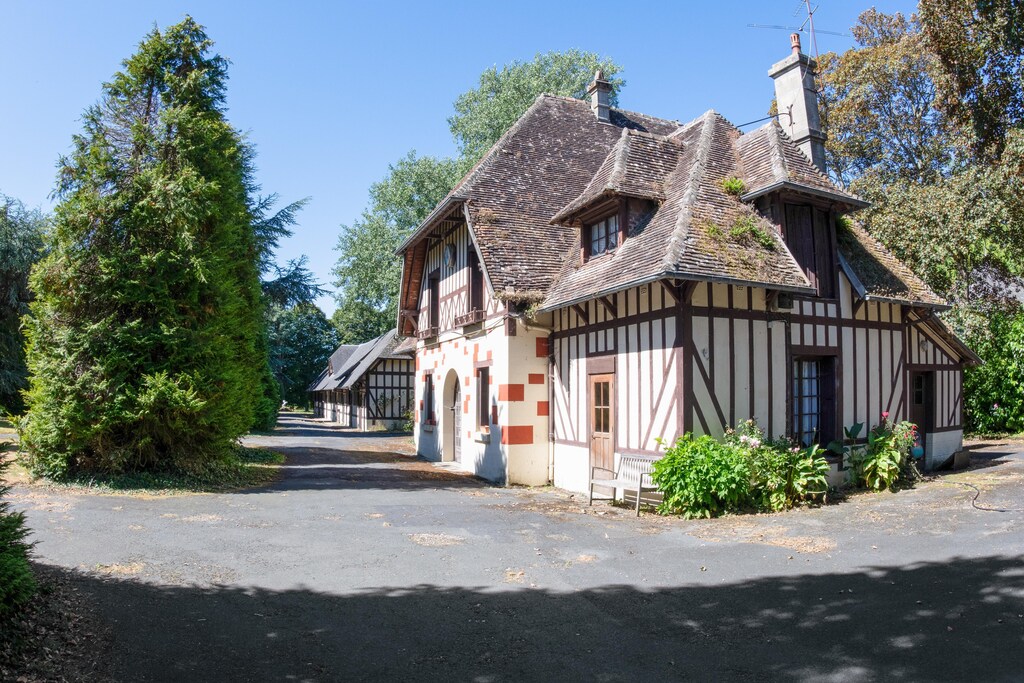 Picture of property.name