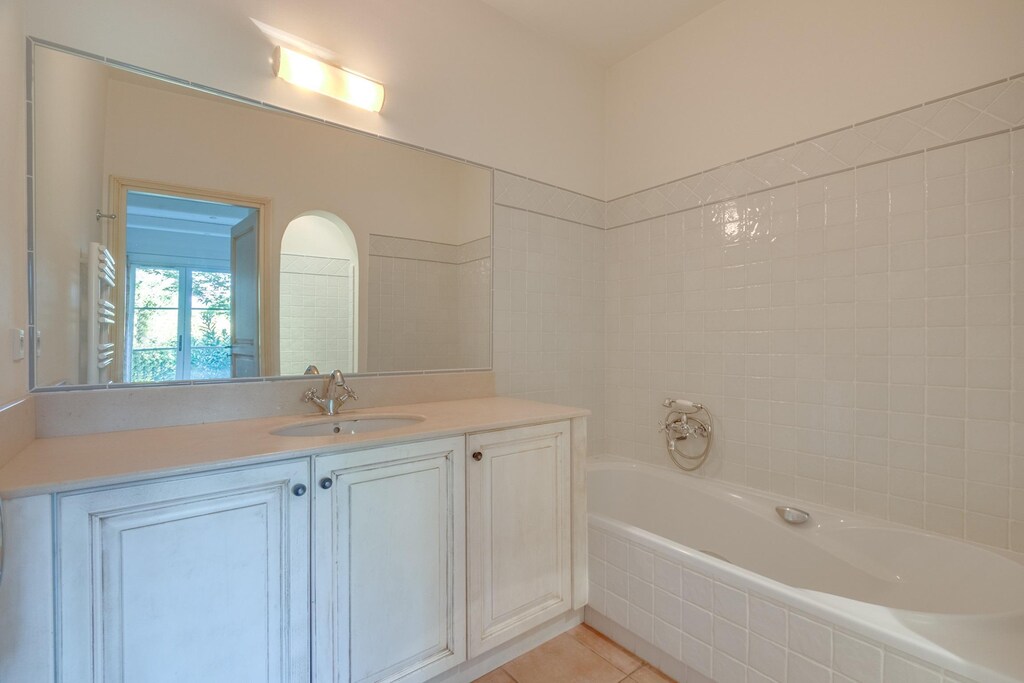 Picture of property.name