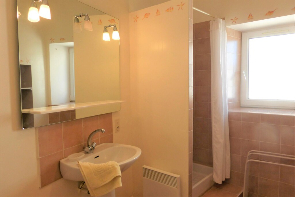 Picture of property.name