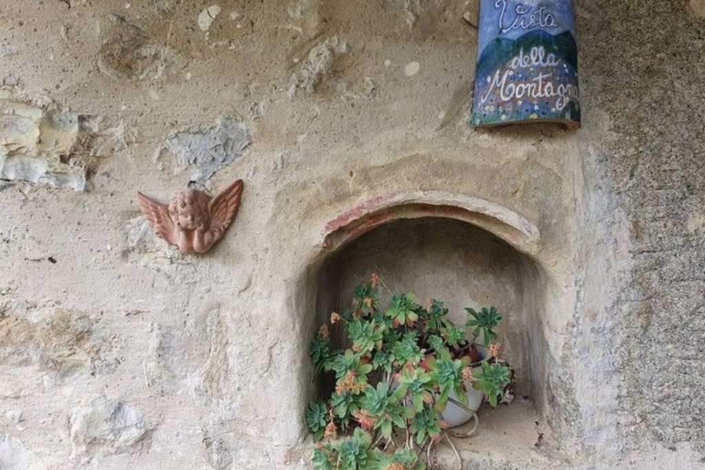 Picture of property.name