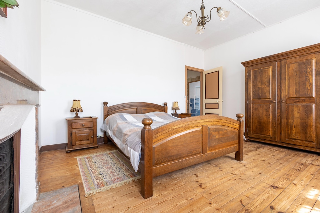 Picture of property.name