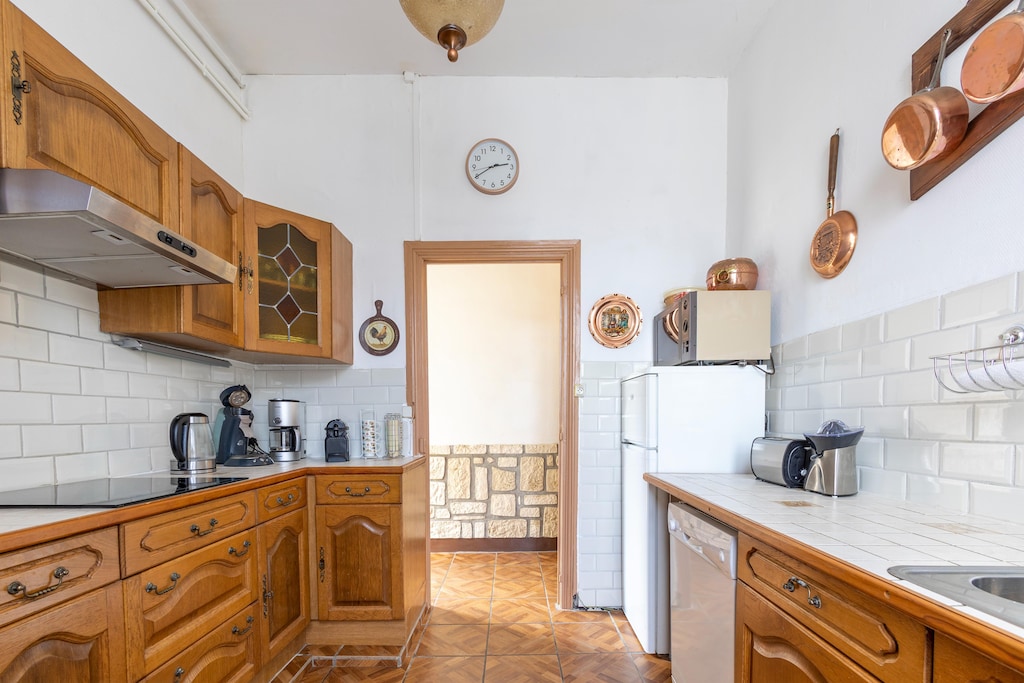 Picture of property.name