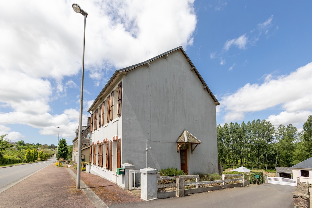Picture of property.name