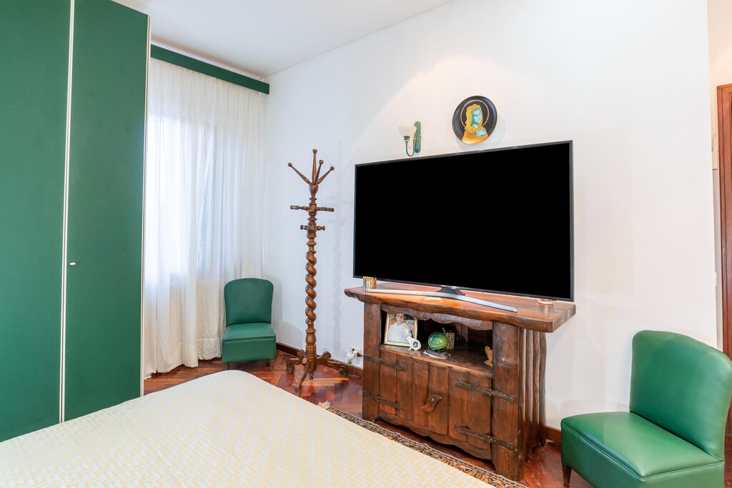 Picture of property.name