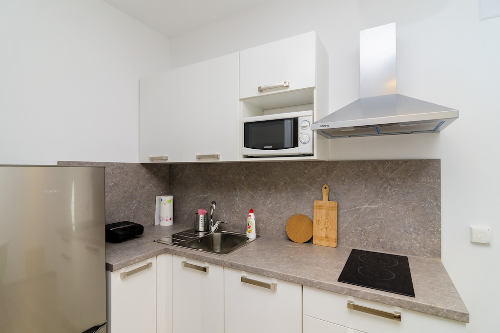 Picture of property.name