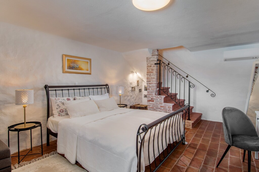 Picture of property.name