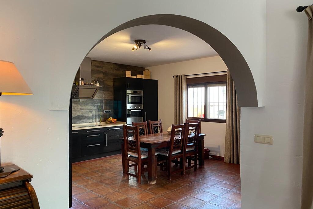 Picture of property.name