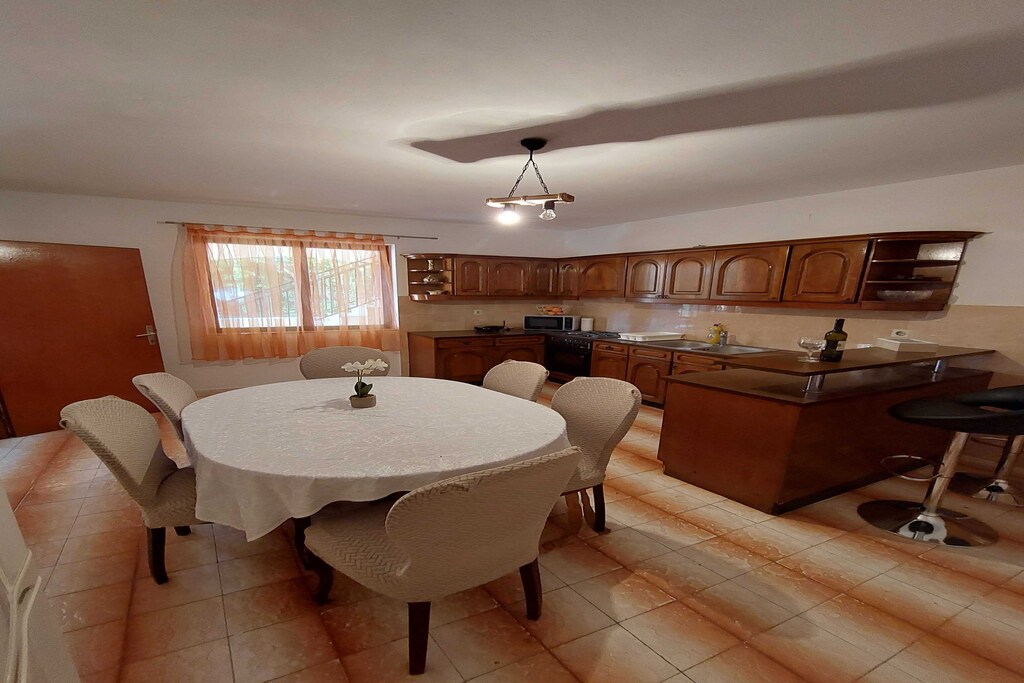 Picture of property.name