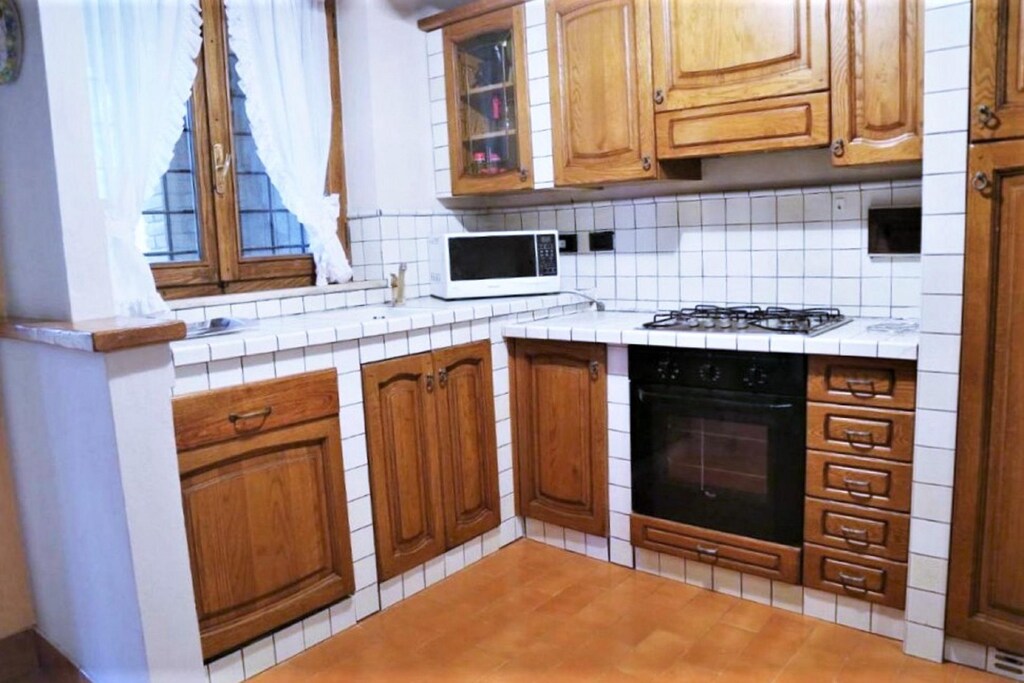 Picture of property.name