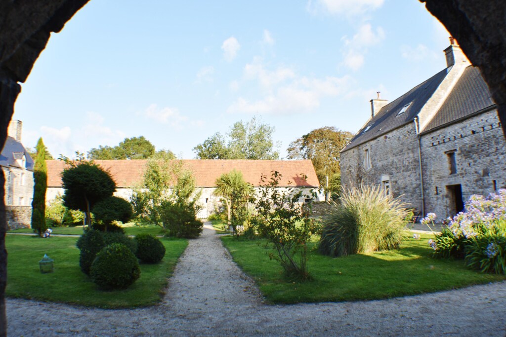 Picture of property.name