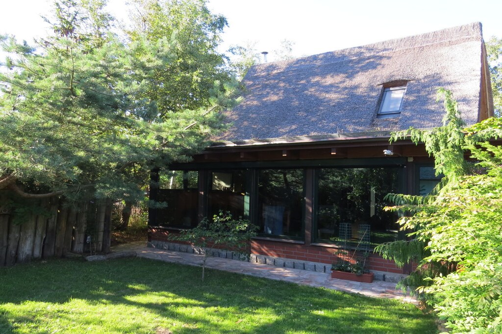 Spend your vacation in the beautiful holiday home, our green oasis, which will be even more beautiful for you after renovation in spring 2020.