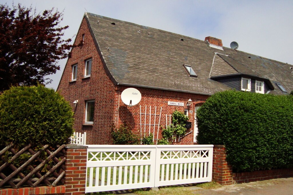 Exterior Summer