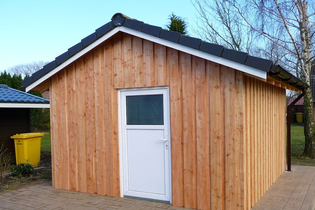 Otter Modern retreat