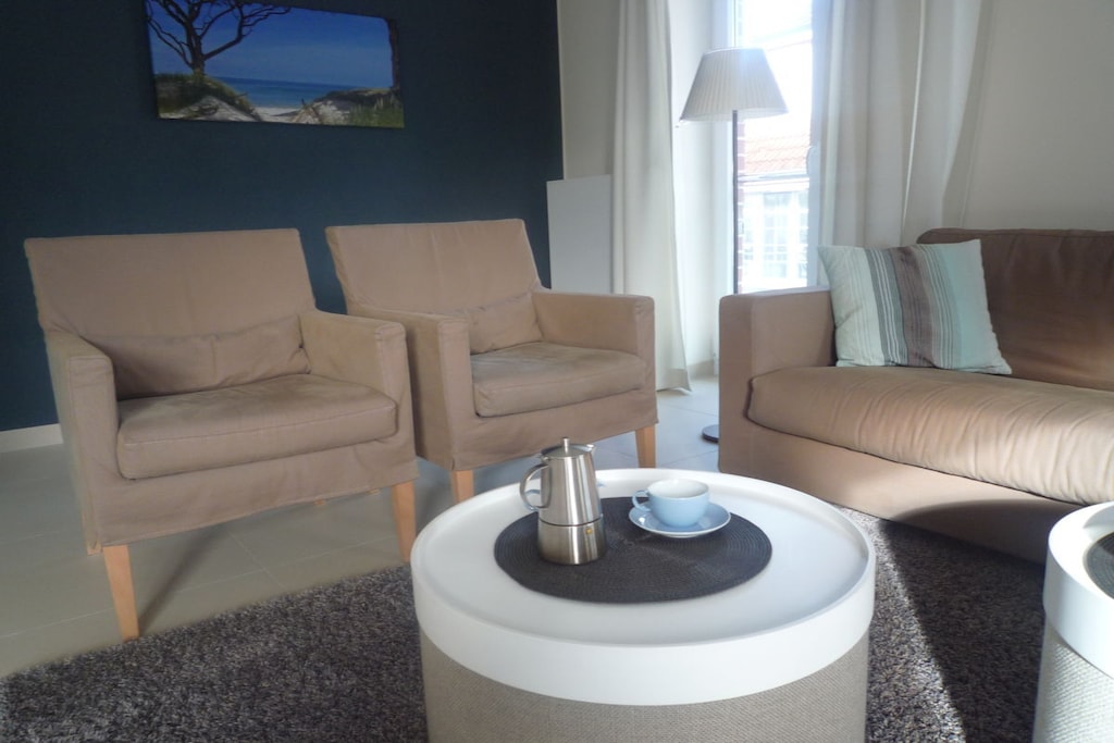 Deck 3 Modern retreat