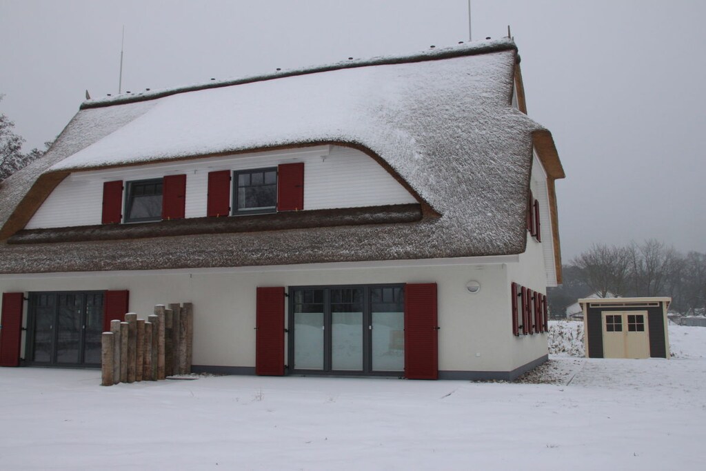 Rieten huis "Oostzeegolf"