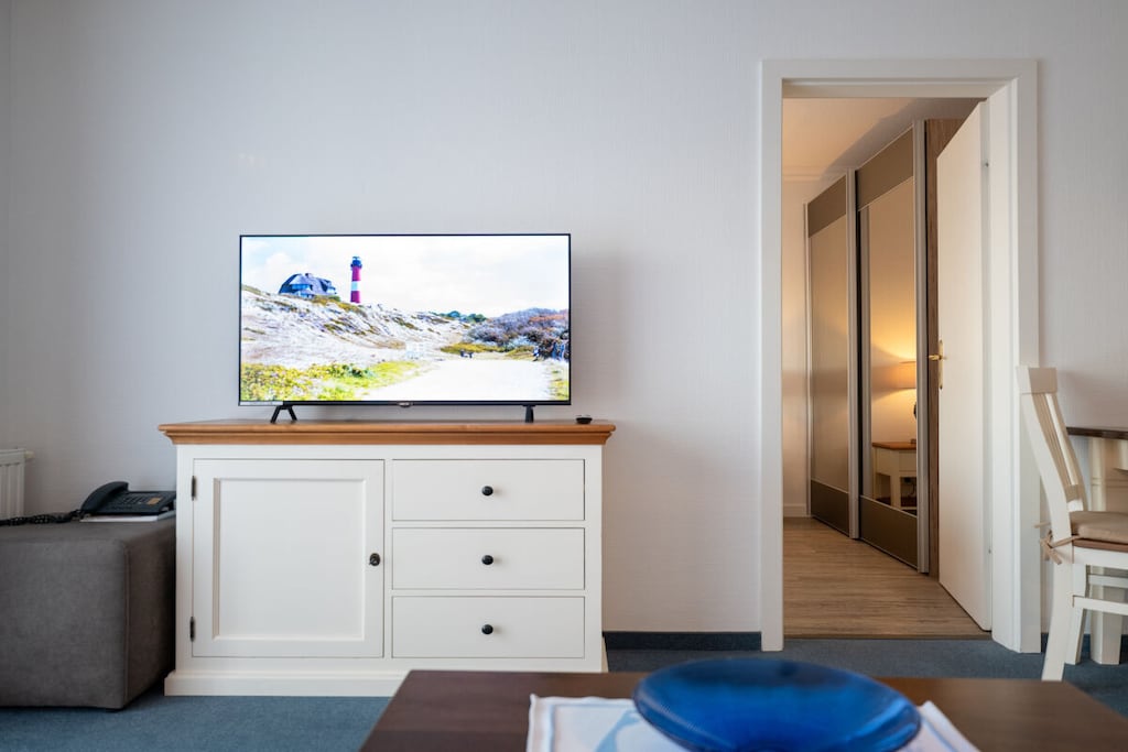 Hoppe 9 Modern retreat