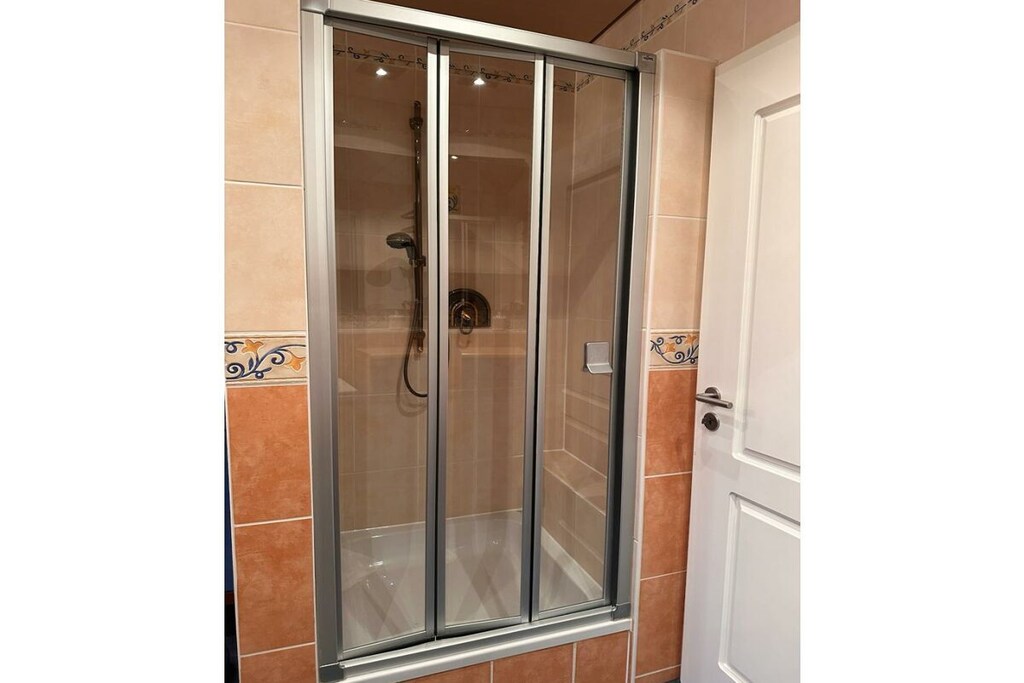 466787-Nicht zugeordnet