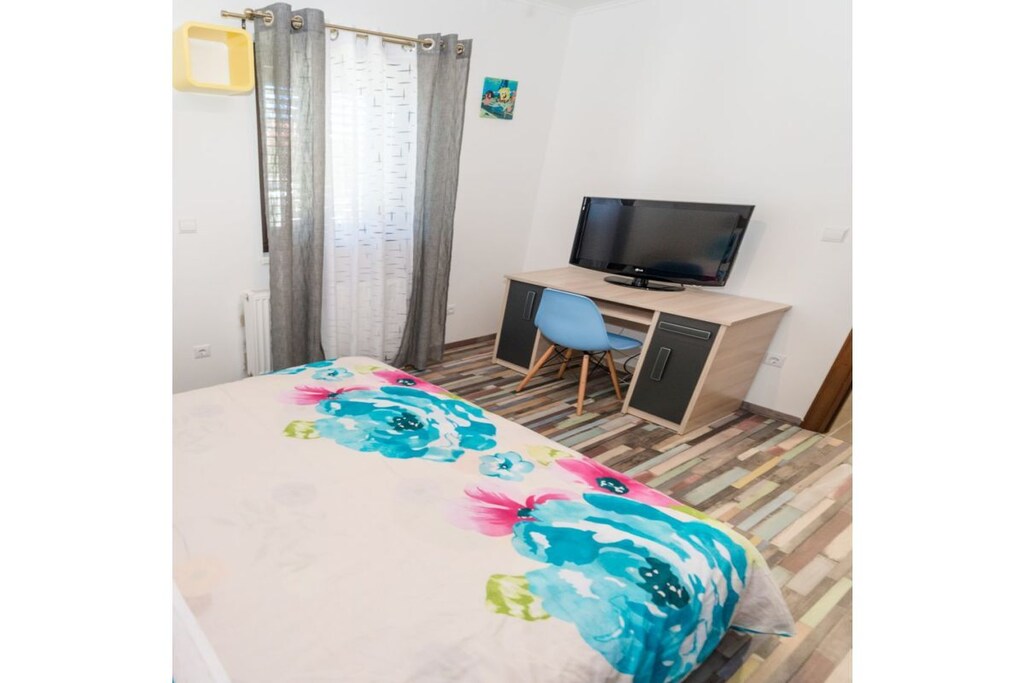 Picture of property.name