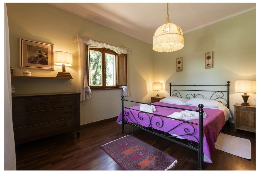Bed Room