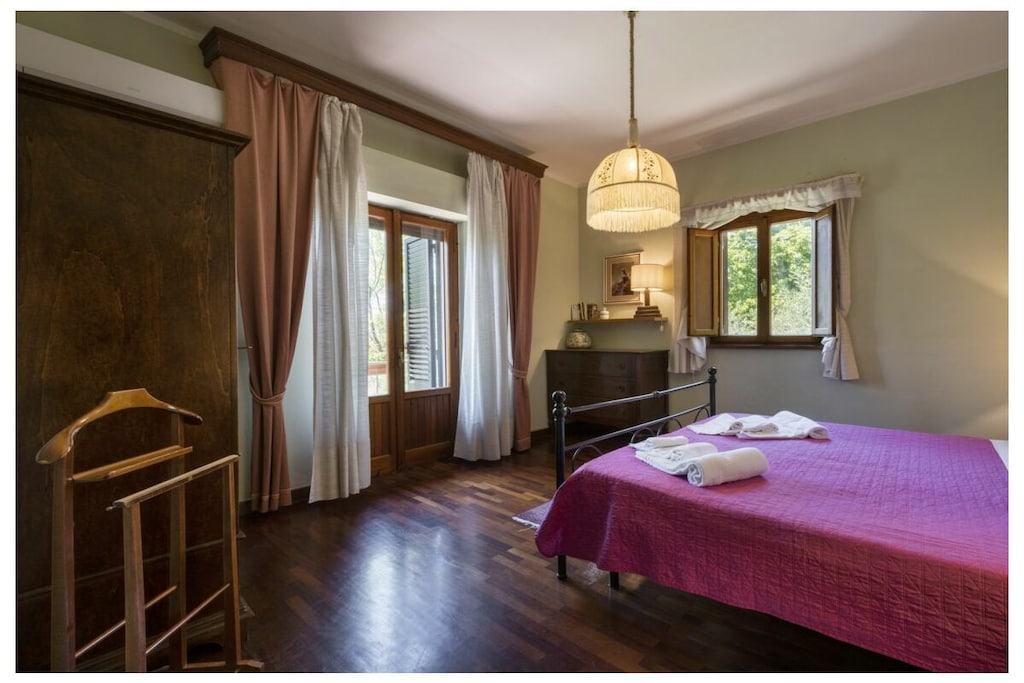 Bed Room