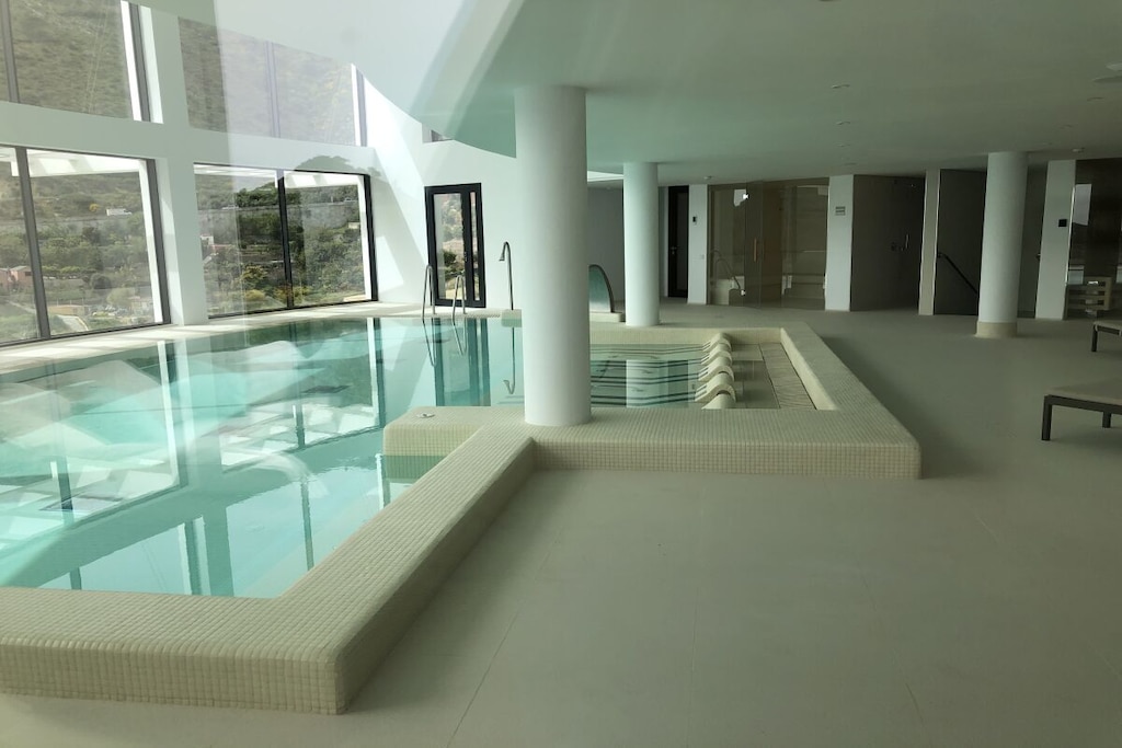 PALO ALTO Luxury 2 bedroom apartment