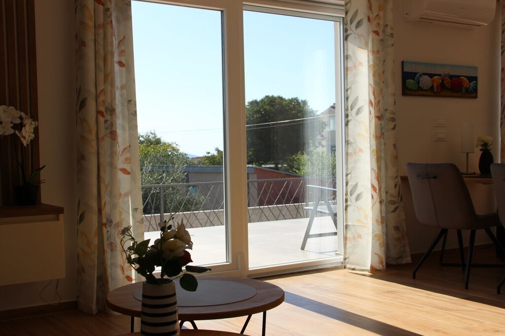 Vodice SJ1 Comfortable holiday residence