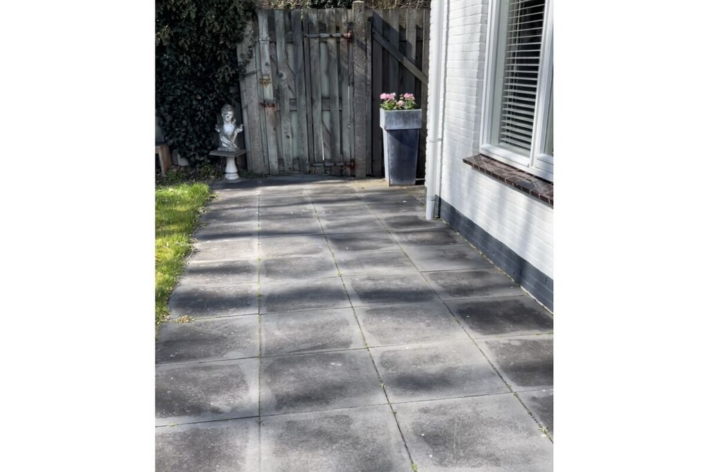 Rustig vakantiehuis 50 meter van zee