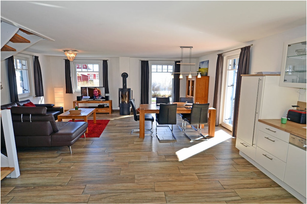 Johanna Comfortable holiday residence