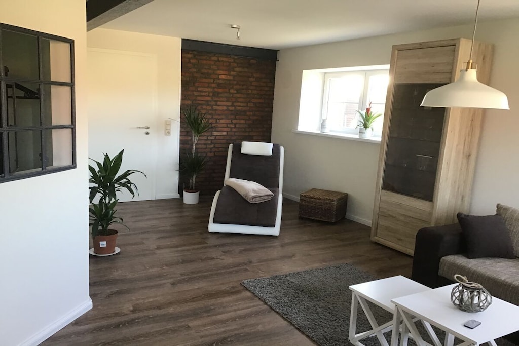 Adam Comfortable holiday residence