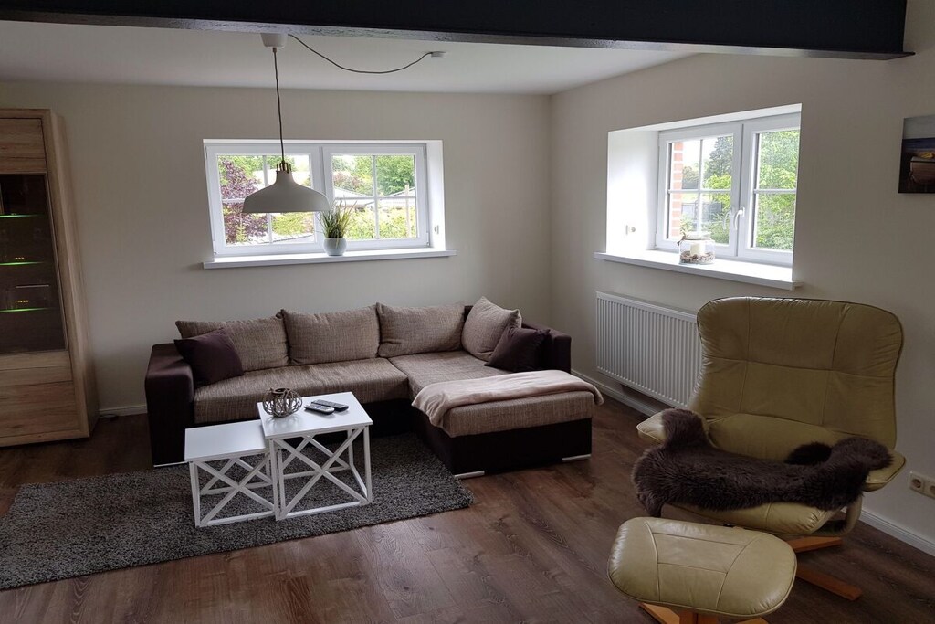 Modern holiday apartment in Wisch on the Baltic Sea. Luxury on 90 square meters on the 1st floor plus a small roof terrace.