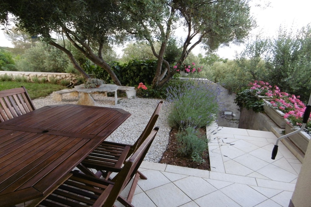 Villa Mare e Fiori Apartment Garden