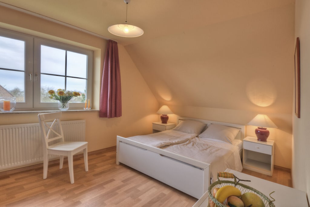 By the golf course over 2 storeys.