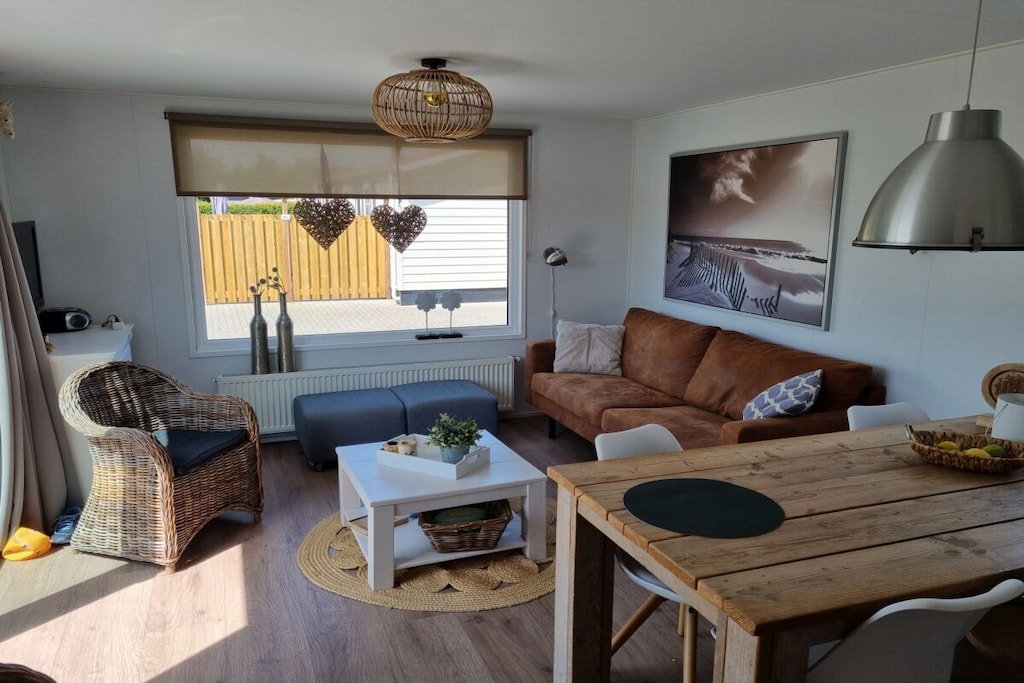 Oostveen Comfortable holiday residence