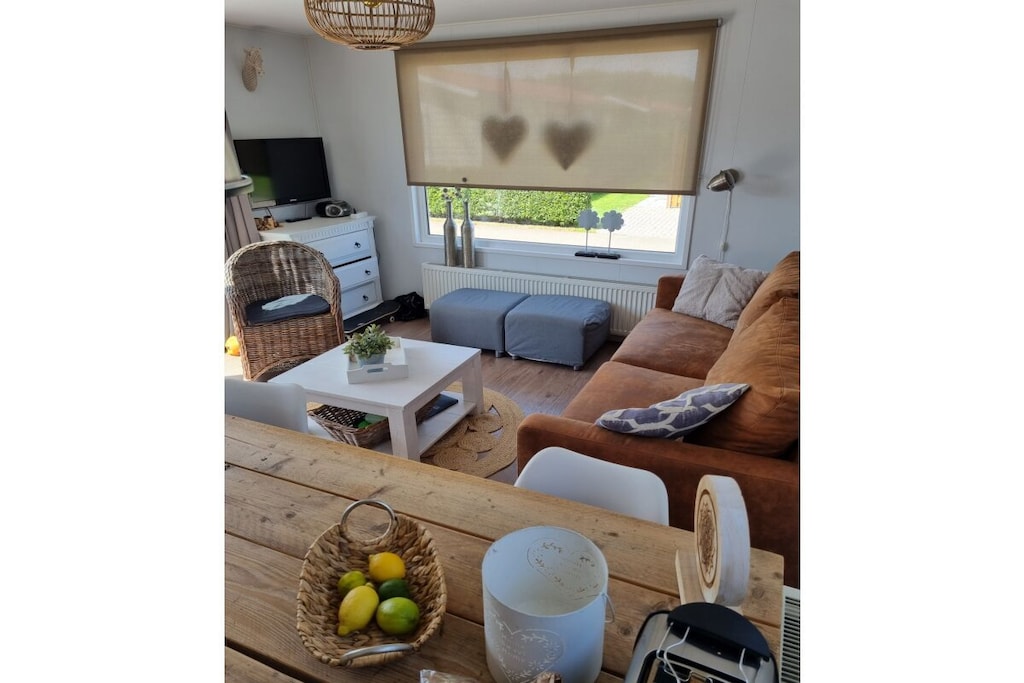 Oostveen Comfortable holiday residence