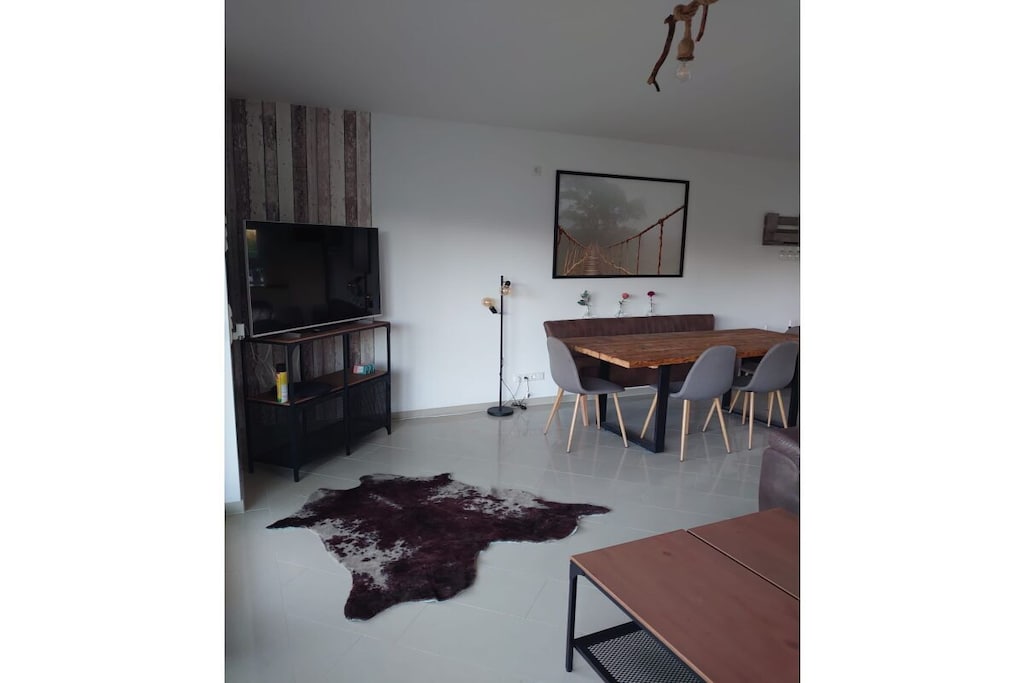 492114-Nicht zugeordnet