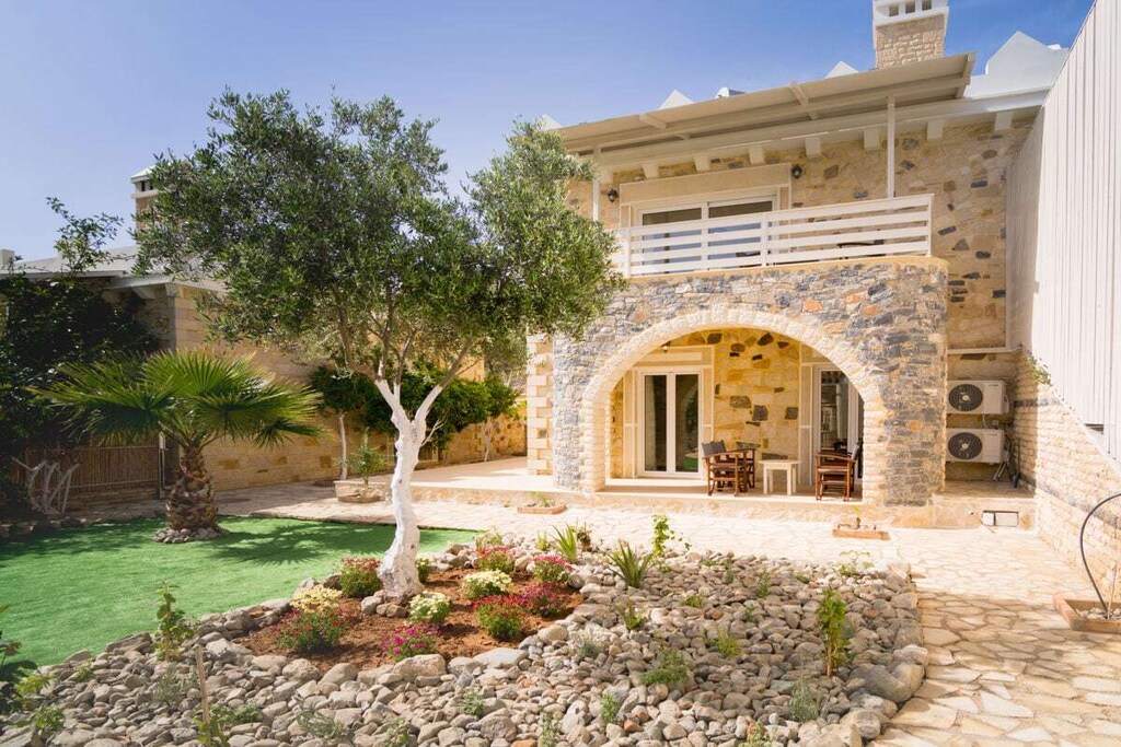 Villa Efrosini is equipped with everything you need for a holiday.