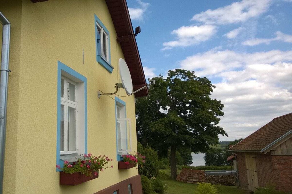 Exterior Summer