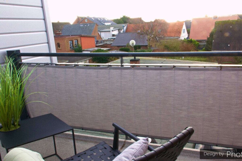 Romantic holiday home with storage