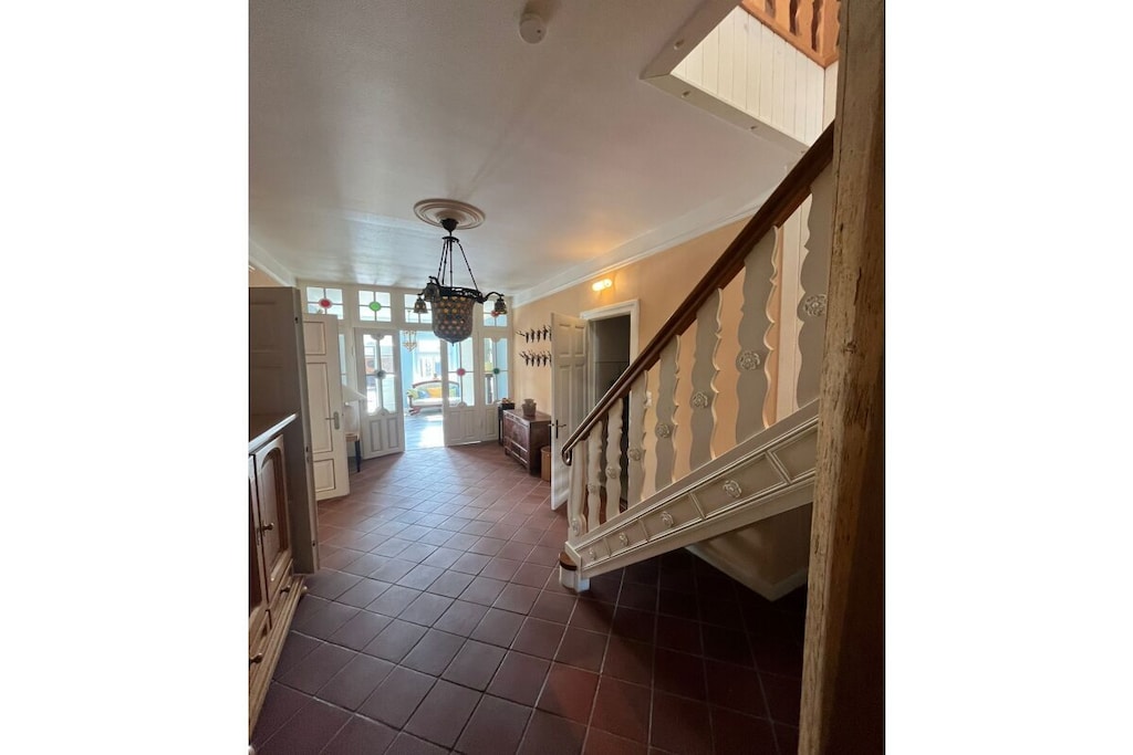 492249-Nicht zugeordnet