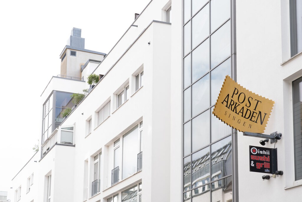 Holiday apartment "Top Of Singen" - with volcano view, private terrace, winter garden and Wi-Fi - perfect for couples, families or small groups.