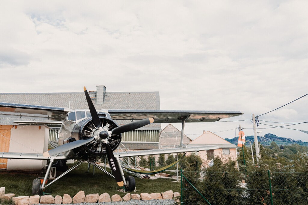 The airplane holiday apartment for 2+2 people. Stay overnight, take a sauna and be a pilot. Unique in Europe.