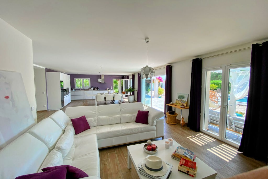 453026-Niet-getagd