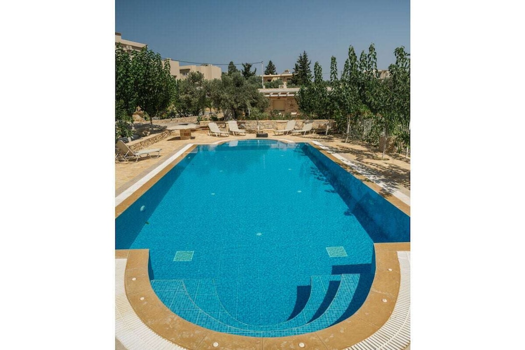 Myrto Comfortable holiday residence