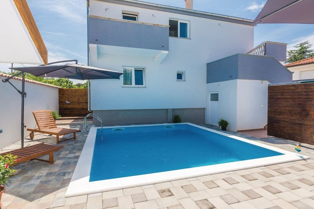 Bianca Comfortable holiday residence