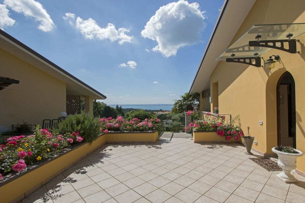 Dulcamara Comfortable holiday residence