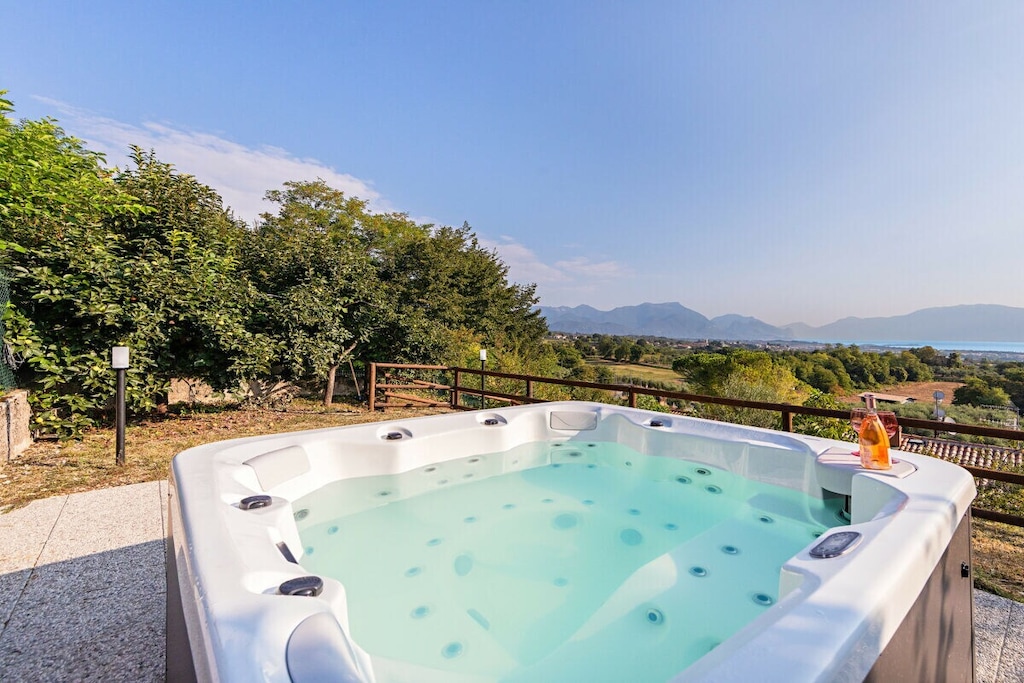 Castelletto 1 Comfortable holiday residence