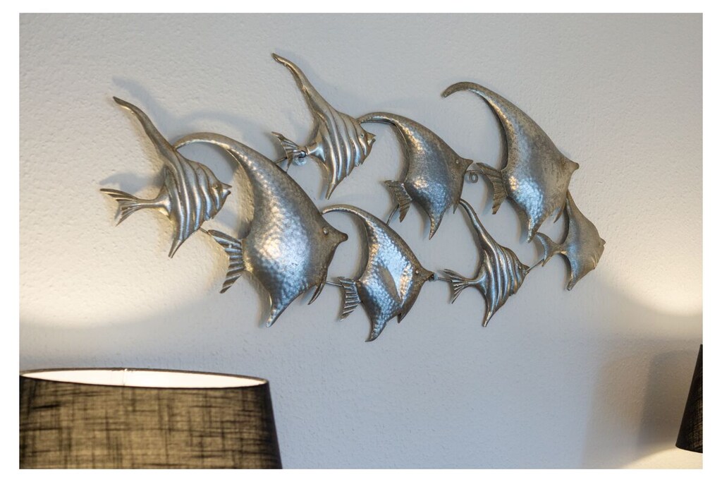 Ground floor: (Living room(TV, heating), Kitchen(electric kettle, toaster, coffee machine, oven, microwave, dishwasher, fridge, freezer, high chair), bedroom(double bed, cot), bathroom(shower, washbasin, hairdryer))\n\nInternet Access DSL, Vacuum Cleaner, hallway(Wardrobe Coatrack), storage, Internet access, tumble dryer, washing machine, terrace, iron, drying cabinet, parking (paying)