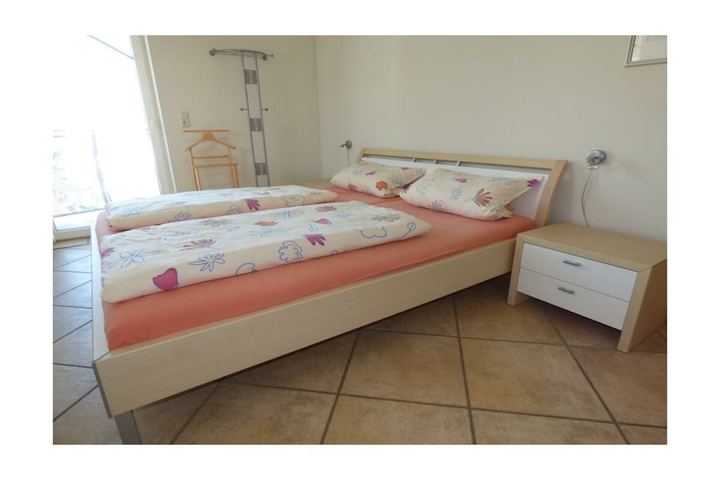 218357-Niet-getagd