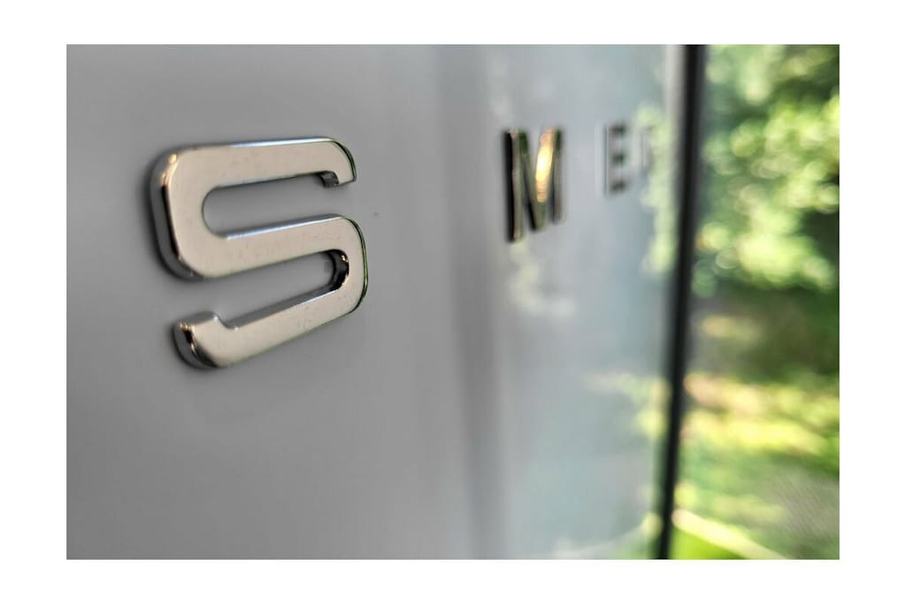 528992-Non étiqueté